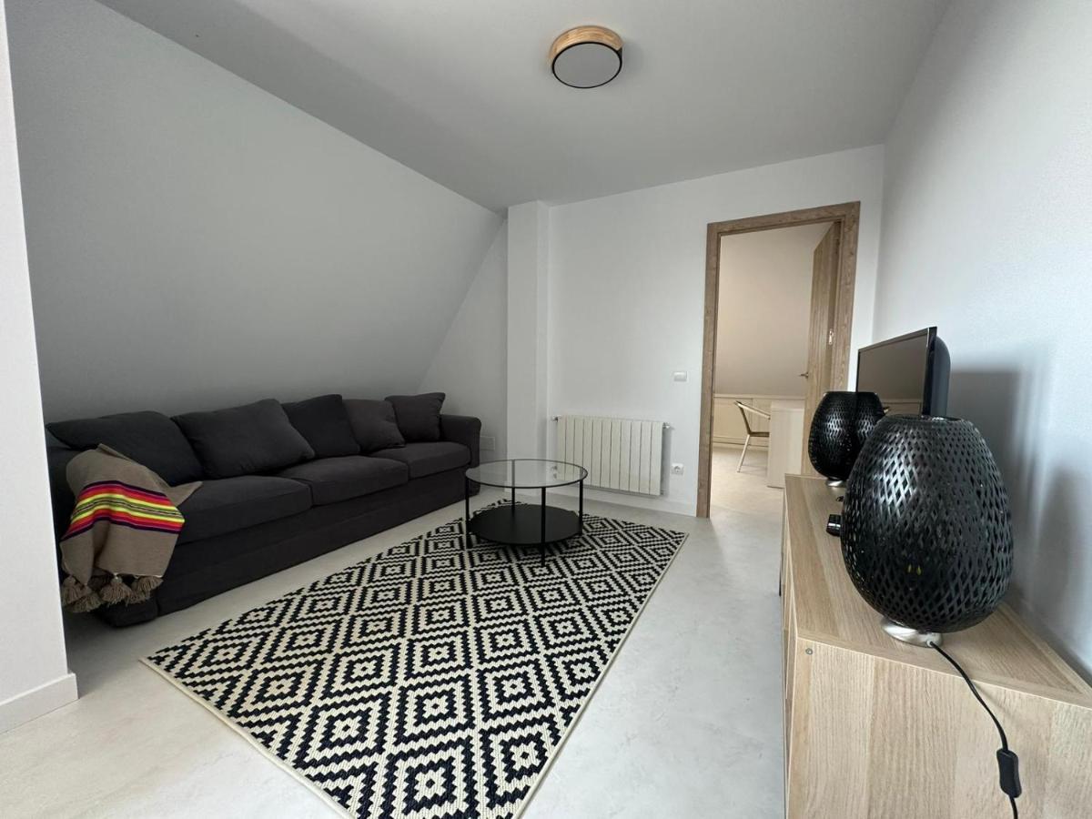 Design With Garage Apartment
